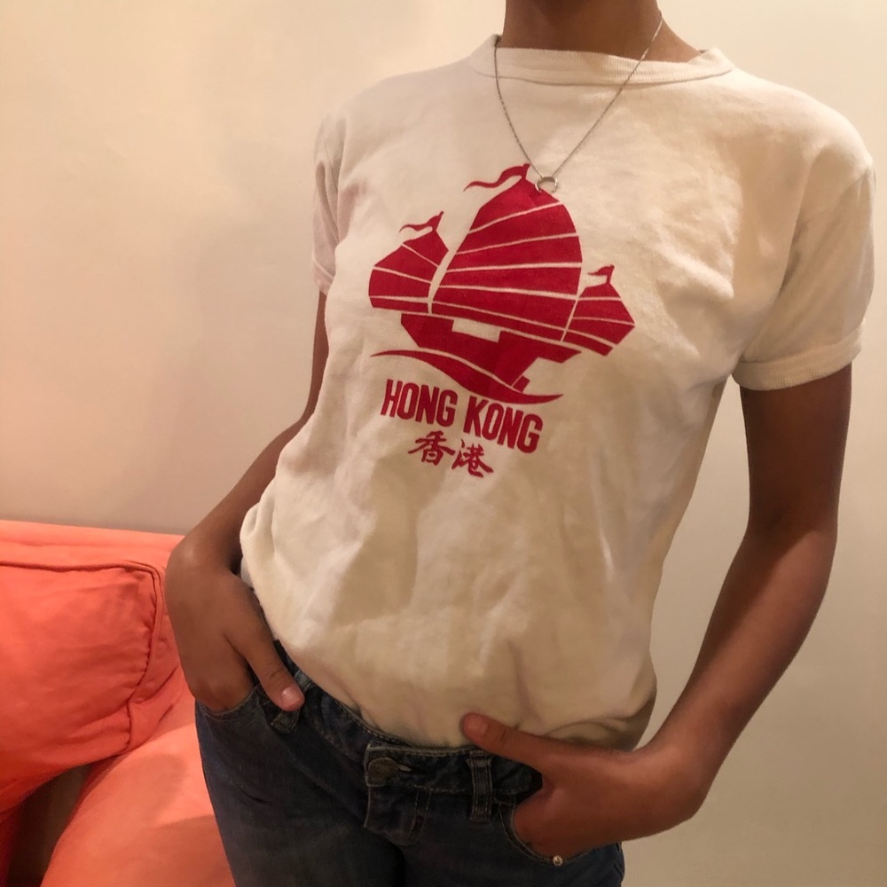 Vintage single stitch Hong Kong tee sz M